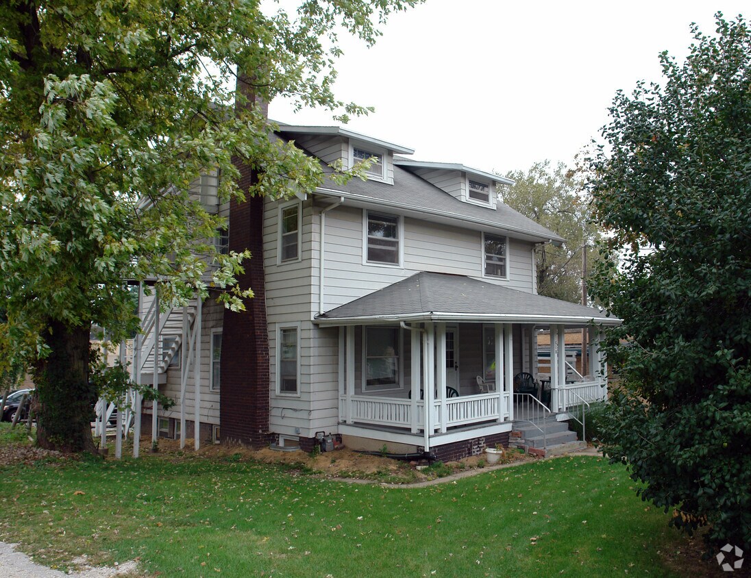 Primary Photo - 518 35th St