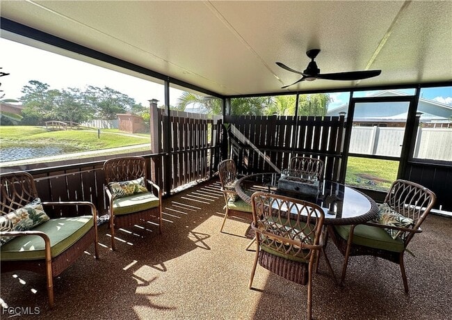 Foto del edificio - 15427 Crystal Lake Dr