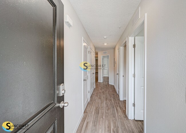 Foto del edificio - 9564 Hood Rd