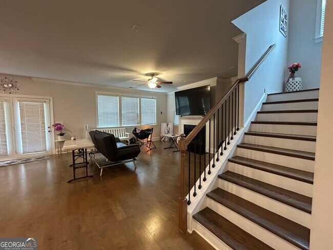 Foto del edificio - 413 Kinross Ln