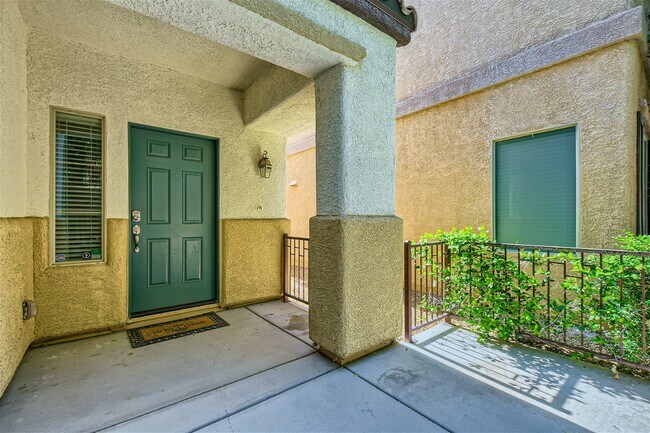 Building Photo - 7725 Blended Stitch Ct