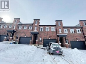 Building Photo - 1067 Upperpoint Ave