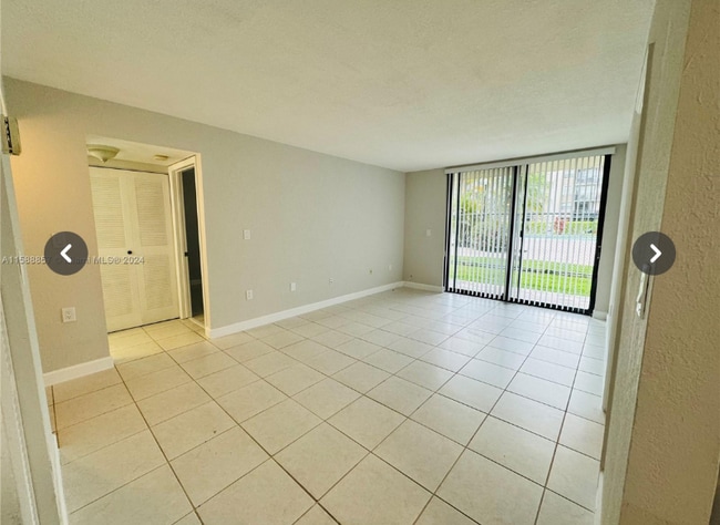 Building Photo - 3581 SW 117th Ave