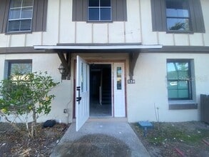 Building Photo - 534 Plaza Seville Ct