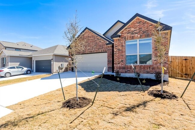 Building Photo - 1508 Carriageway Dr