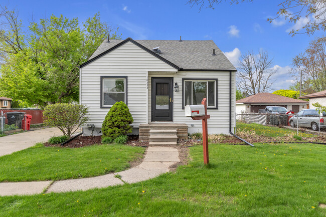 Foto del edificio - 18333 Beechwood St