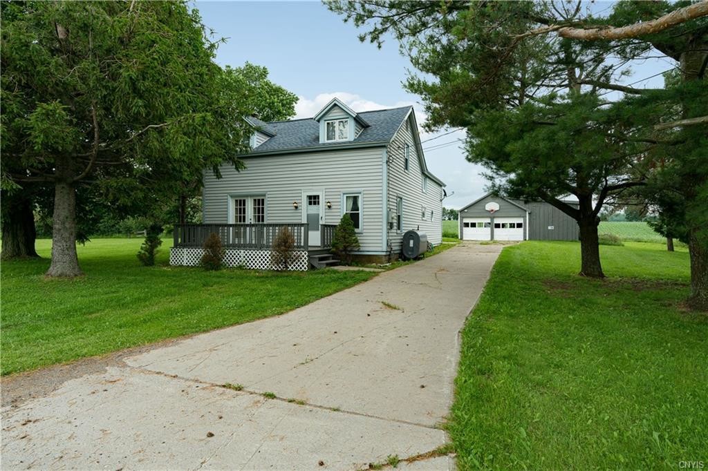 Primary Photo - 17454 Jacobs Rd