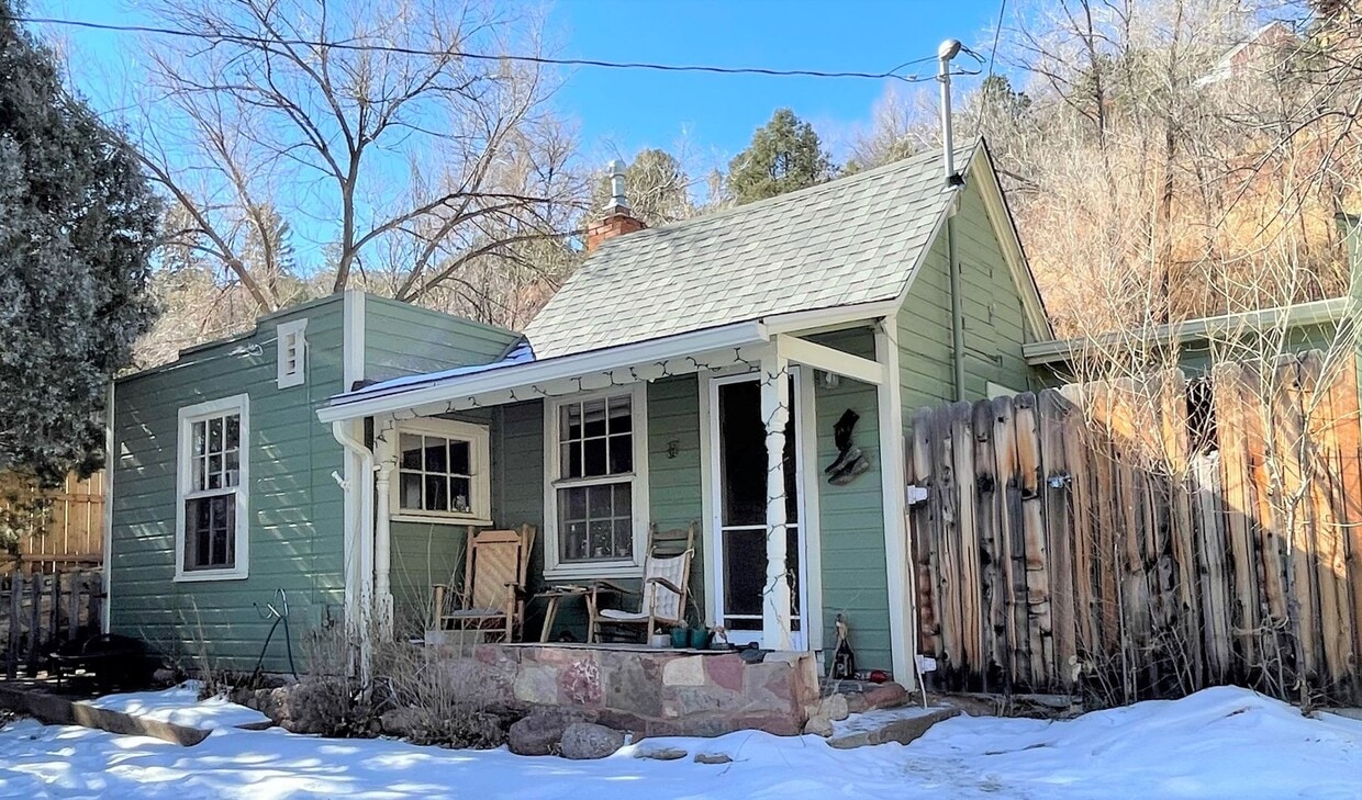 24.5 Waltham Ave, Manitou Springs, CO 80829 House Rental in Manitou