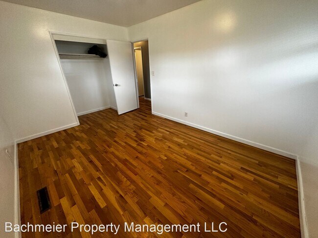 Building Photo - 3 br, 1.5 bath House - 1564 SW 41st St