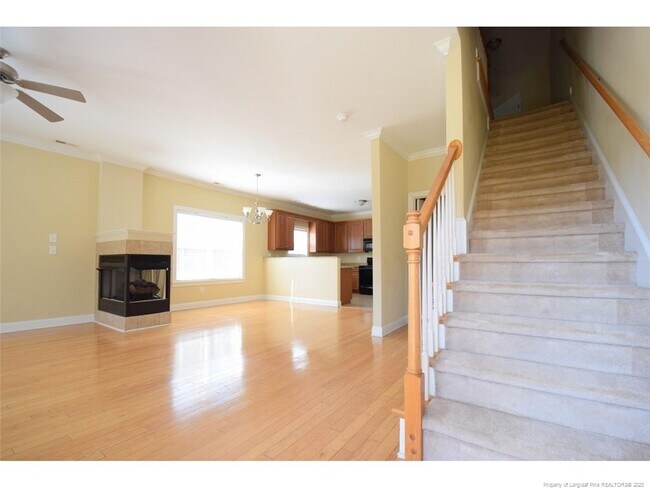 Building Photo - 909 Cora Lee Dr