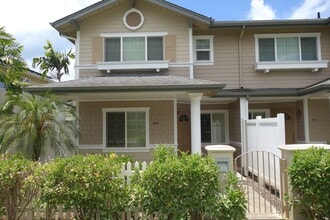 Building Photo - 91-2015-2015 Kai 'Oli St