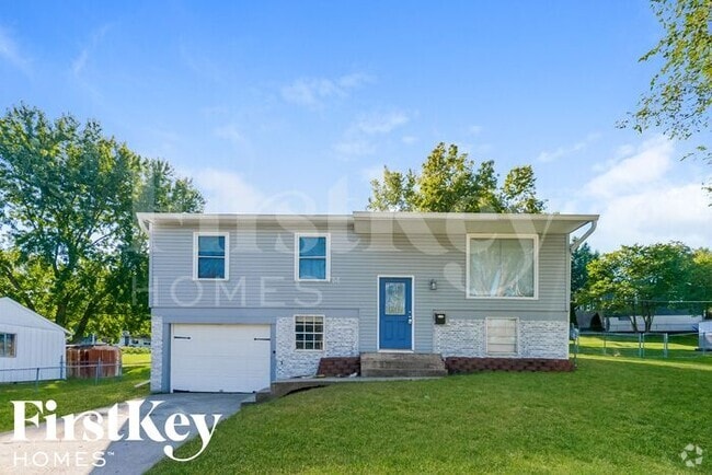 Building Photo - 18805 E Ponca Dr