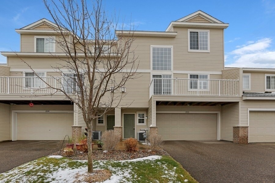 Foto principal - 17872 66th Ave N