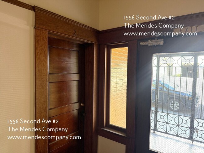 Foto del edificio - 1556 Second Ave