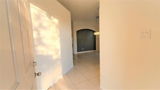 Building Photo - 5610 Scoria Rock Dr