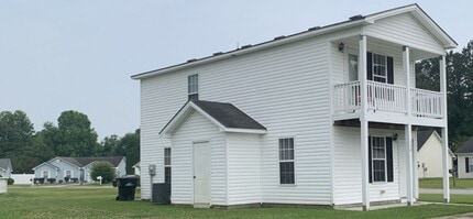 Building Photo - 100 Stallings Ct