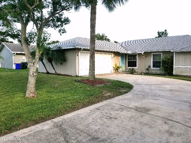 Building Photo - 4 br, 2 bath House - 1121 Woodsmere Pkwy