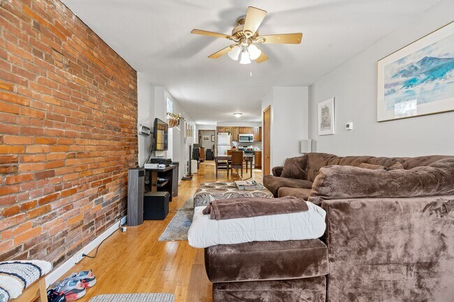 Foto del edificio - 70 S 15th St