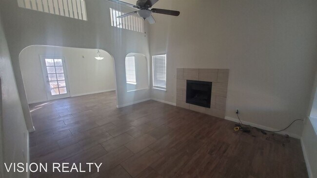Building Photo - 3 br, 2 bath House - 12136 Saint Jude