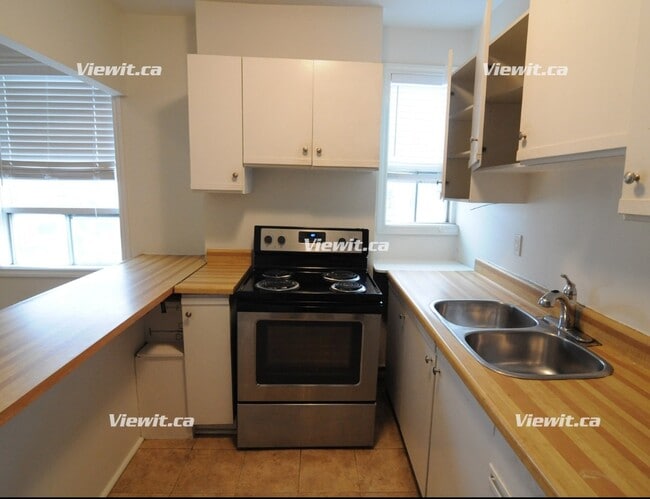 Building Photo - Beautiful 1 Bedroom in the Beaches