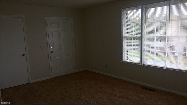 Building Photo - 162 Vulco Dr