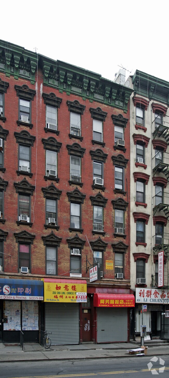 Foto del edificio - 118 Madison St