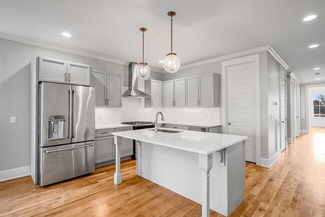 Foto del edificio - 4604A Michigan Ave