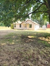 Building Photo - 39603 OR-228