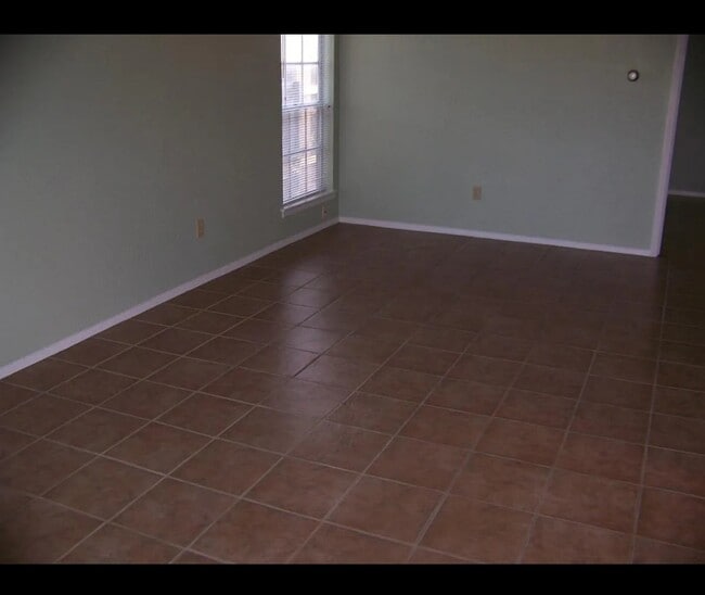 Foto del edificio - 7605 Woodstone Cove