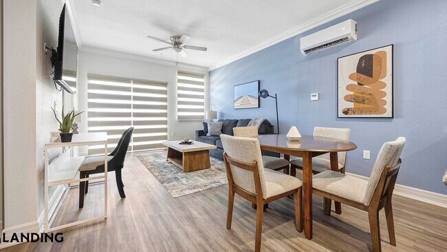 Foto del edificio - 4155 Carson Ln