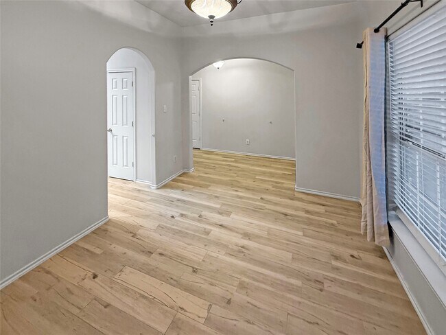 Foto del edificio - 15335 Sienna Oak Dr