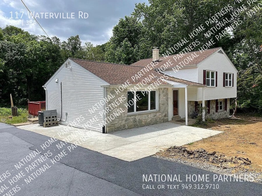 Primary Photo - Rent to Own Waterfront Home with $30,000 D...