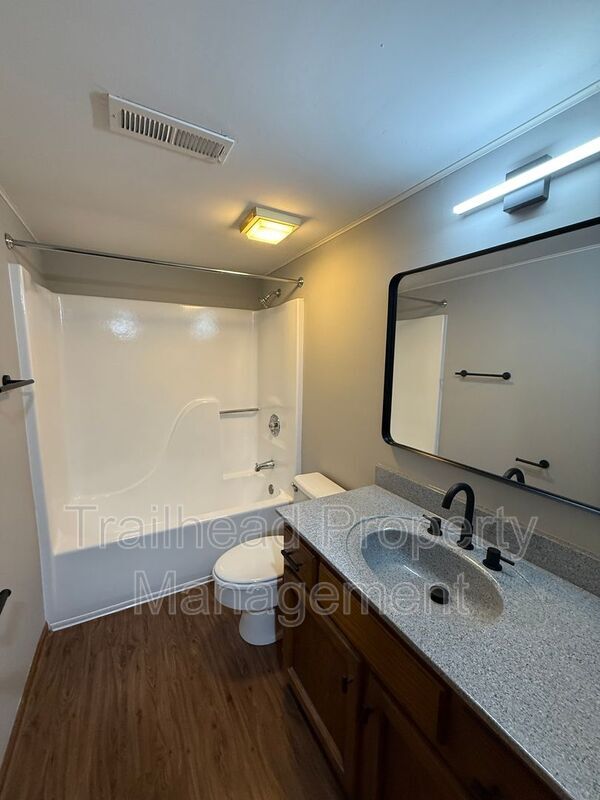 Foto del edificio - 3415 NW Duncan Rd