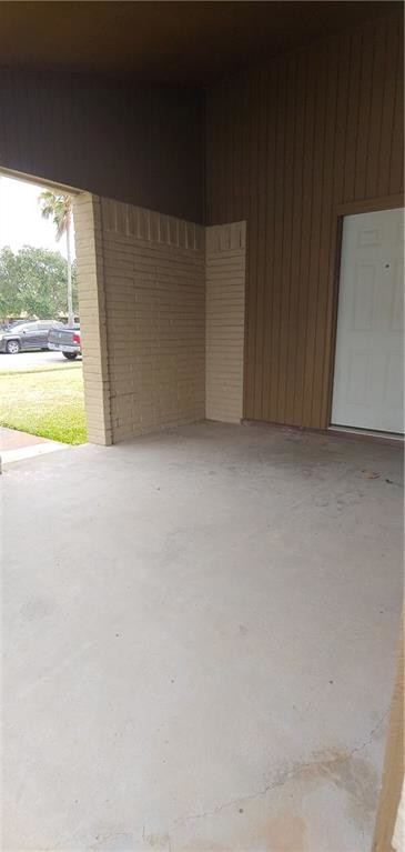Building Photo - 7469 Skyking Dr