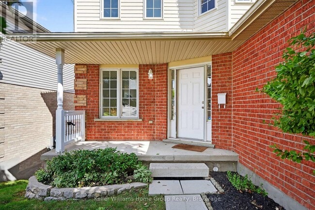 Building Photo - 238 Briarmeadow Dr