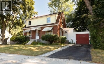 Building Photo - 71 Golfdale Rd