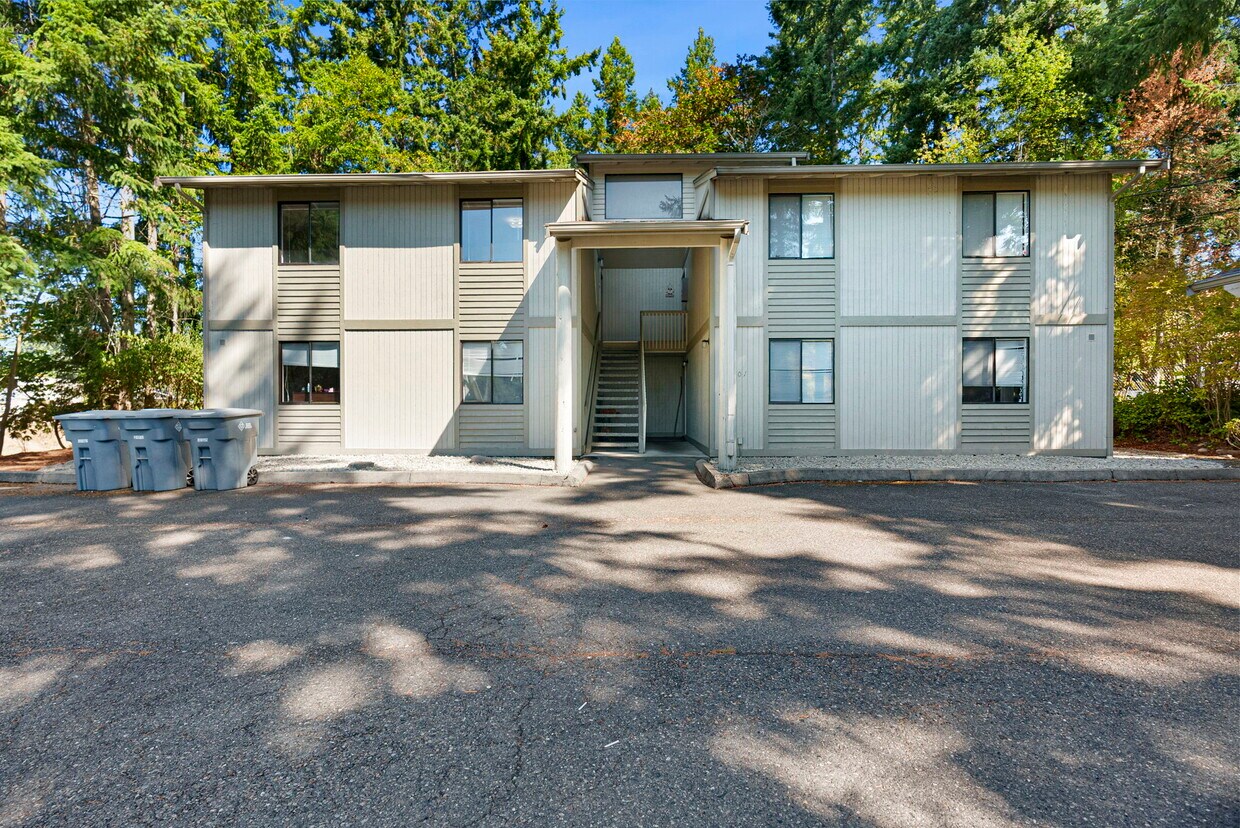 Foto principal - 12901 149th St E