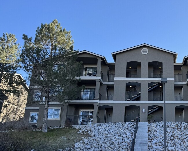 Building Photo - Boulder Creek Apartments