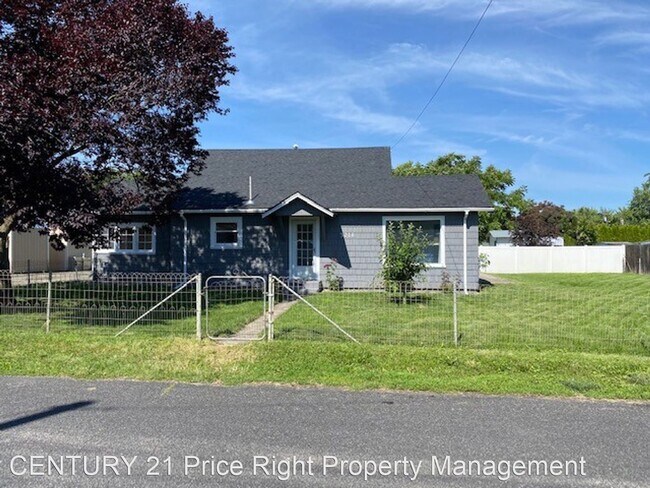 Building Photo - 4 br, 1 bath House - 3218 6th Street C