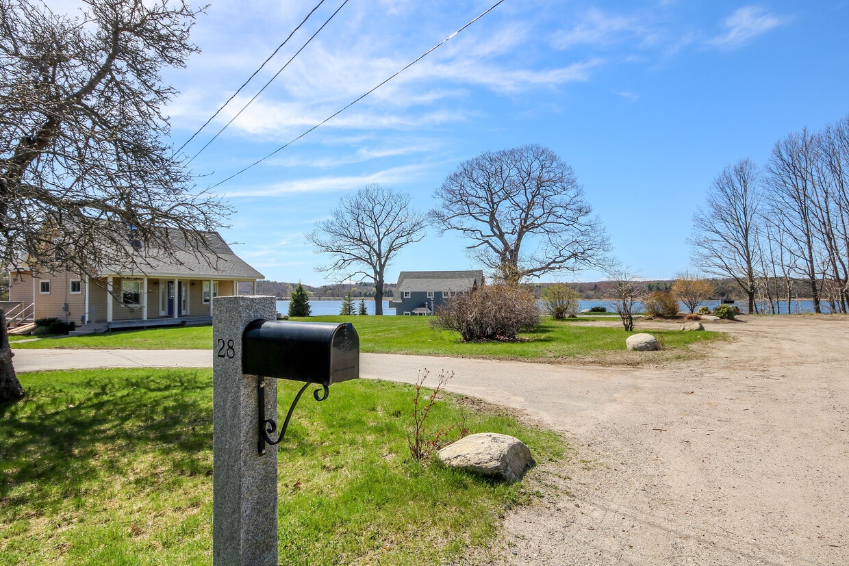 28 Kelley Rd, Falmouth, ME 04105 House Rental in Falmouth, ME
