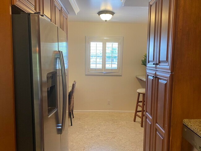 Building Photo - 2901 Fiore Way