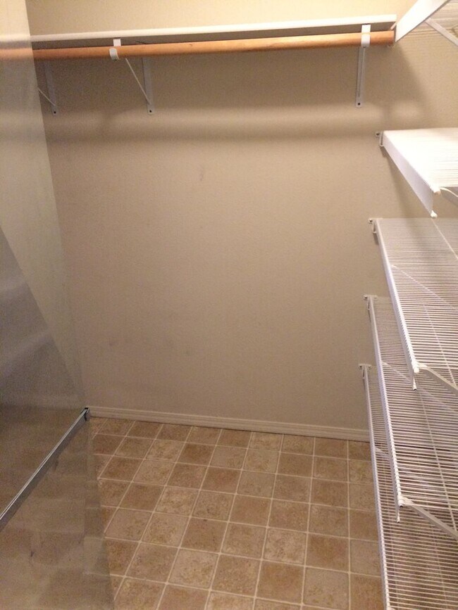 Foto del edificio - 2 Bed/1 Bath in 55+ Independent Living Com...
