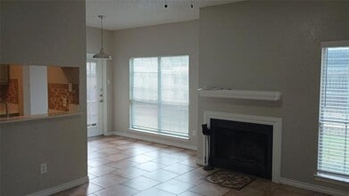 Building Photo - 3617 W Northgate Dr