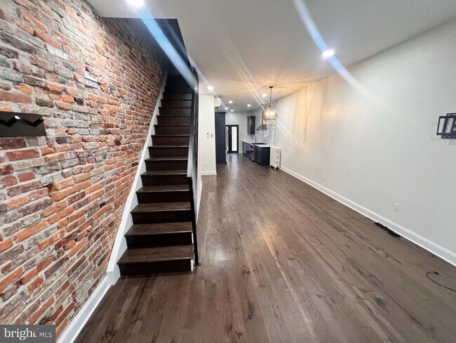 Foto del edificio - 924 Catharine St