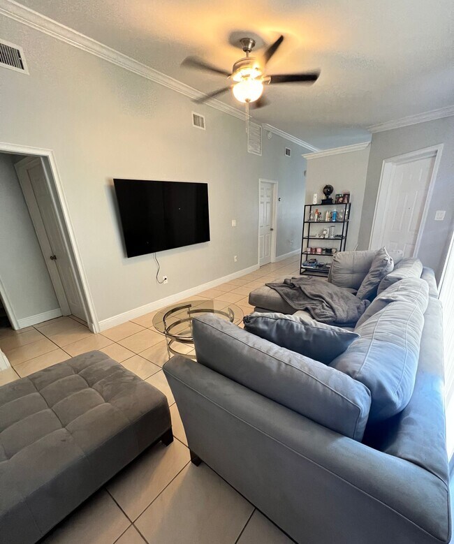 Foto del edificio - 4616 28th St SW