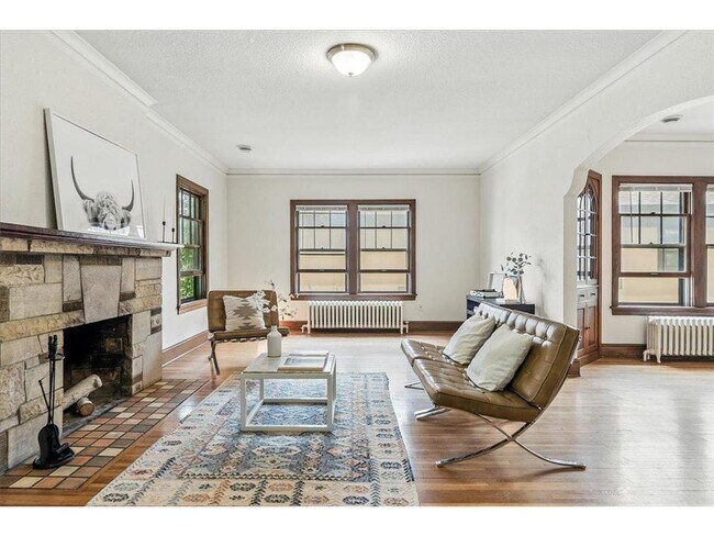 Foto del edificio - 4948 Lyndale Ave S