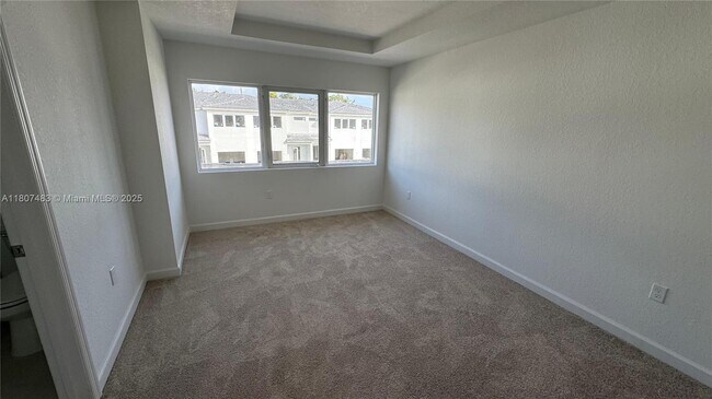 Foto del edificio - 5130 SW 37th St