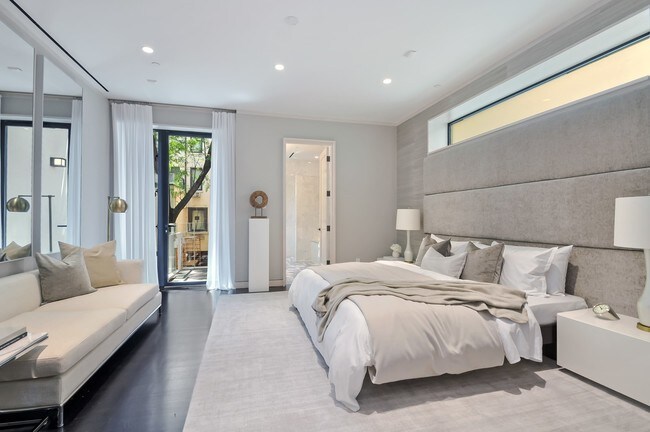 Foto del edificio - 46 E 83rd St