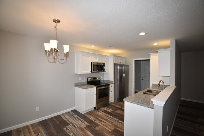 Building Photo - 119 Michelle Ann Ct