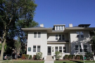 Building Photo - 3132 N Shepard Ave